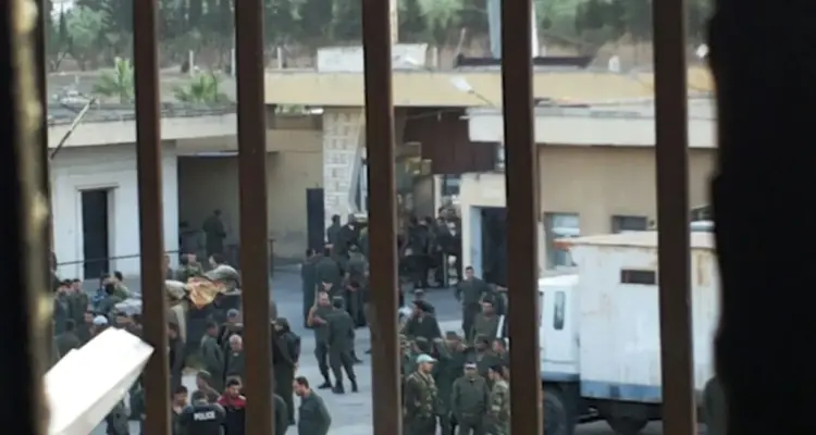 معتقلو سجن حماة المركزي يُنهون إضرابهم بعد وعود روسيّة: أخبار