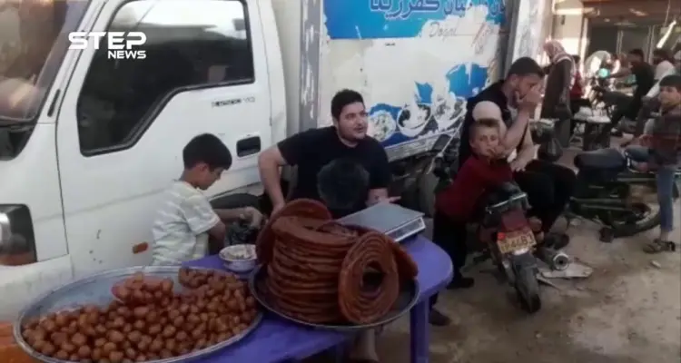 شاهد أجواء رمضان في بلدة أطمة شمال إدلب: أخبار