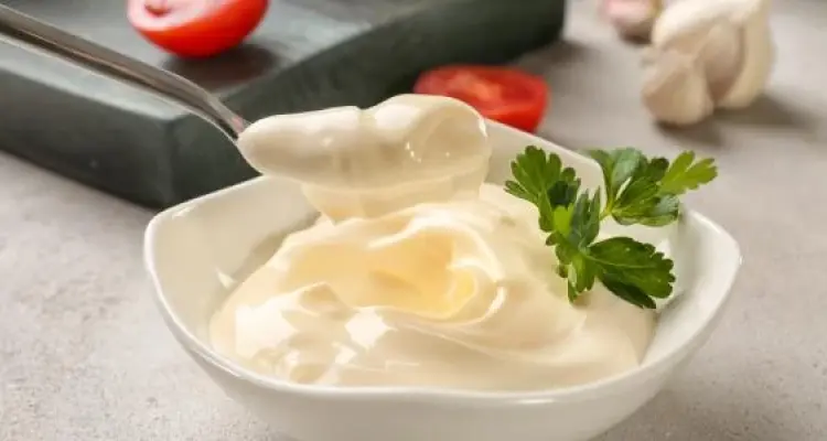 طريقة عمل المايونيز المطاعم باربع 4 مكونات فقط: أخبار