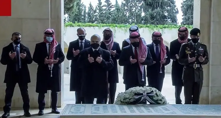 أول ظهور لملك الأردن وولي عهده برفقة الأمير حمزة في احتفالية المئوية (صور): أخبار