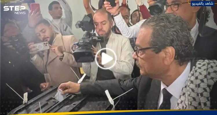 مرتدياً "الكوفية الفلسطينية".. مرشح رئاسي مصري يدلي بصوته ويوجه رسالة للمصريين (فيديو): أخبار