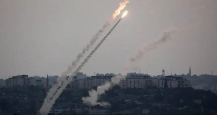 إصابة مباشرة بقصف من كتائب القسام على أشكول الإسرائيلي وجيش الاحتلال يعترف بعدد الضحايا: أخبار