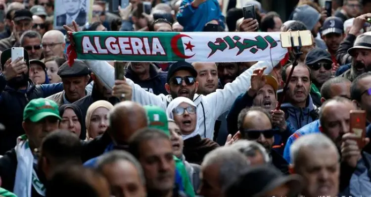 قرار رئاسي حول 59 معتقلاً في الجزائر شاركوا بمظاهرات ضد الحكومة: أخبار