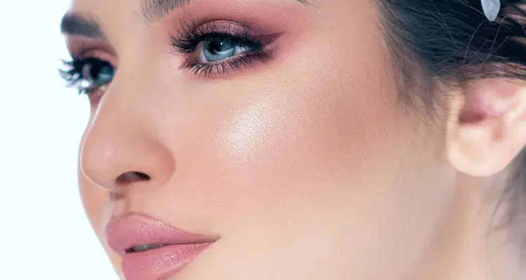 مكياج عروس ناعم بخطوات سهلة وبسيطة.. اصنعي إطلالة رائعة لكِ: أخبار