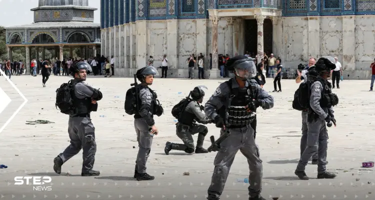القوات الإسرائيلية تنسحب من المسجد الأقصى وتتوعد بالمزيد من الاعتقالات: أخبار