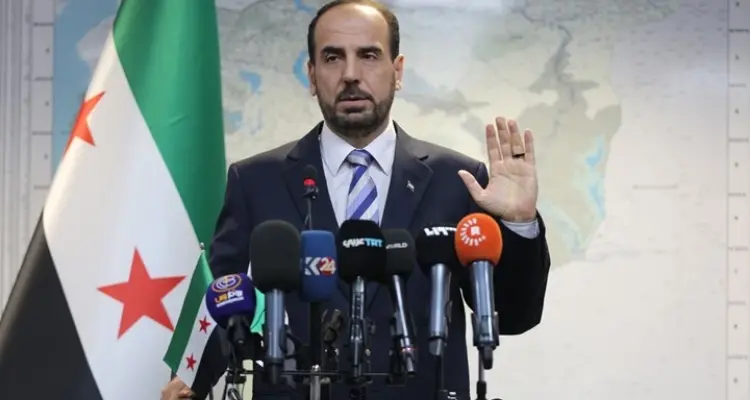 "تستدعي ردة فعل دولية حازمة".. رئيس الائتلاف يتحدث عن خطر يهدد الجنوب السوري: أخبار