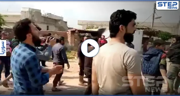 بالفيديو|| افتتاح معبر معارة النعسان - ميزناز - بالرصاص.. والدوريات الروسية ستعبر الـ إم-4 بصفقة بين الجولاني وتركيا: أخبار