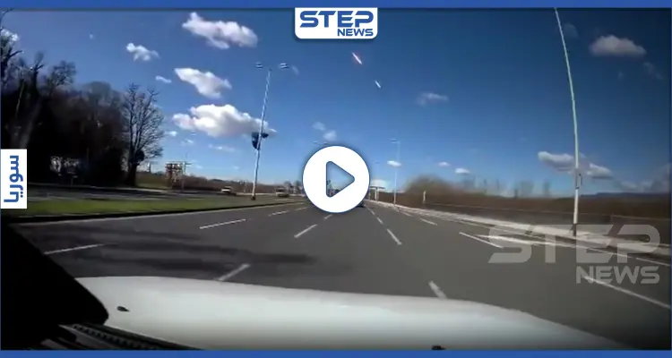 بالفيديو|| في ظاهرة فلكية نادرة.. نيزك يخترق السماء في وضح النهار ويسبب سطوعًا قويًا: أخبار