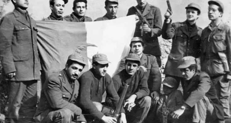 فرنسا تقرر فتح أرشيفها الخاص بـ حرب تحرير الجزائر قبل 15 عاماً من المهلة القانونية: أخبار