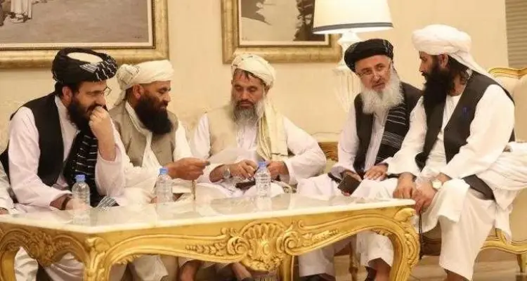 مصدر في لجنة المصالحة الأفغانية يكشف بنود اقتراحات المبعوث الأمريكي للحل والسلام في أفغانستان: أخبار