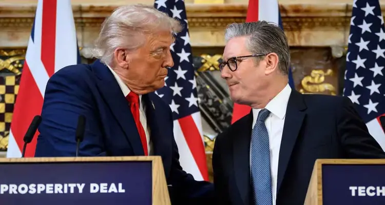 اتصال هاتفي يبحث الحرب في الشرق الأوسط وانتقادات أمريكية لبريطانيا