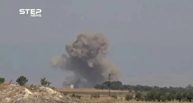 شاهد غارات جوية روسية على قرية الأربعين بريف حماة الشمالي: أخبار