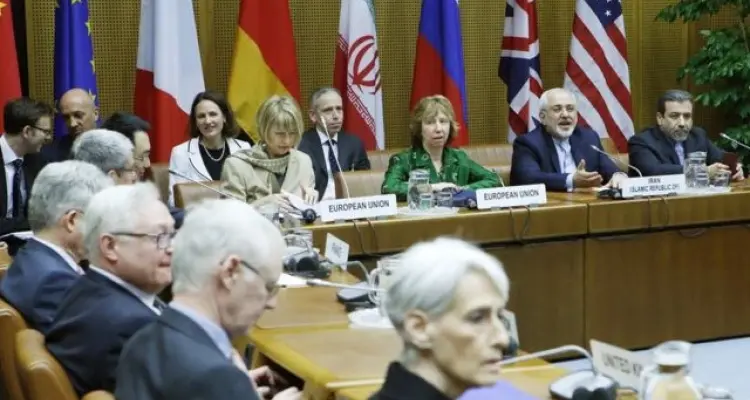 كبير مفاوضي إيران في فيينا يؤكد رفع العقوبات عن قطاعات بينها النفط والبنوك و3 دول تصدر بياناً "غير إيجابي": أخبار