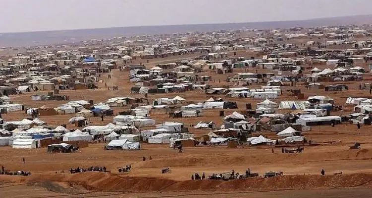 شاب معاق يموت بردًا أثناء انتظاره العبور من "الممرات الإنسانية" لمخيم الركبان: أخبار