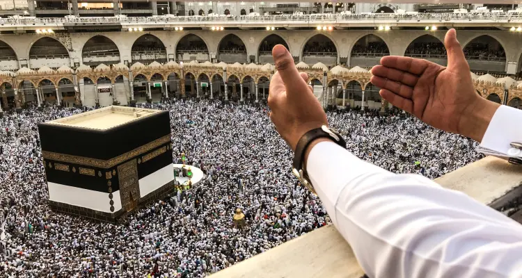 أول دولة في العالم تصدر قرارها وتلغي أداء فريضة الحج لهذا العام: أخبار