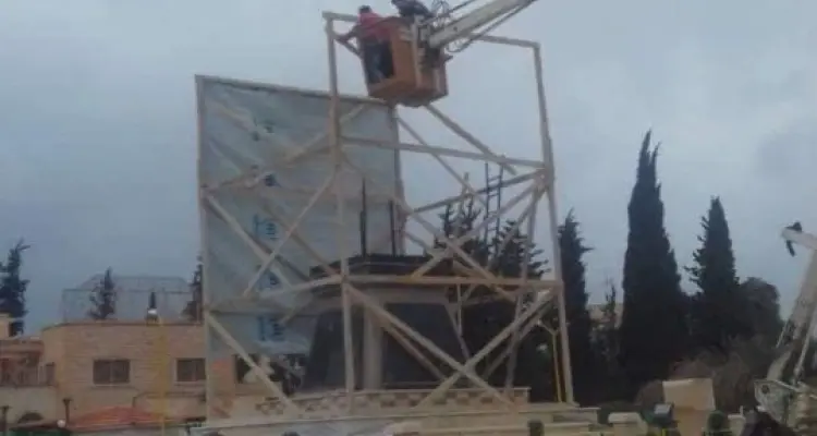 مظاهرة من مسجد العمري بدرعا تنديدًا بإعادة تمثال "حافظ الأسد": أخبار