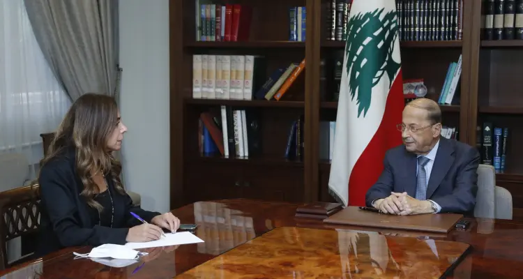 الرئيس اللبناني يوجه رسالة خطية إلى البابا فرنسيس.. ويناقش مع وزيرة الدفاع مسألة تتعلق بسوريا: أخبار