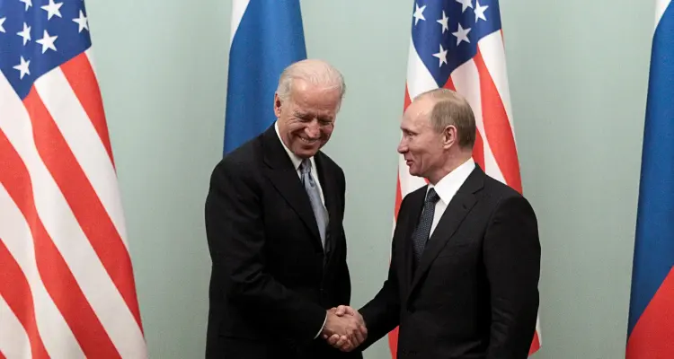 البيت الأبيض يكشف أبرز ما سيناقشه بايدن مع بوتين.. ويتحدث عن عقوبات تنتظر موسكو: أخبار