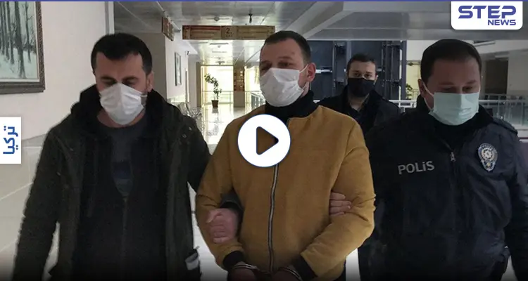 بالفيديو|| رجل تركي يعتدي على زوجته السابقة بطريقة وحشية ويركلها أمام المارّة.. السلطات تتدخل: أخبار