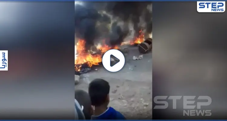 بالفيديو|| حرق إطارات ومظاهرات.. الأهالي غاضبون من تحرير الشام بسبب معبر الغزاوية: أخبار