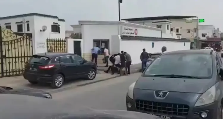 بعد عرض فيديو اختطافه أمام المحكمة.. المحكمة العسكرية التونسية تصدر قراراً بحق "مخلوف" (فيديو): أخبار