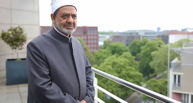 بالفيديو|| شيخ الأزهر يتحدث عن الأزمة الجديدة التي تضرب العالم ويحذر من أخطارها: أخبار