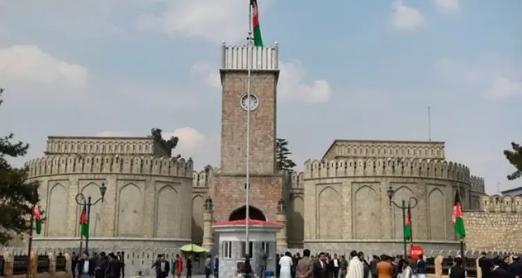 بالفيديو|| حركة طالبان تدخل القصر الرئاسي.. وتصدر بياناً هاماً بعد دخول كابل: أخبار