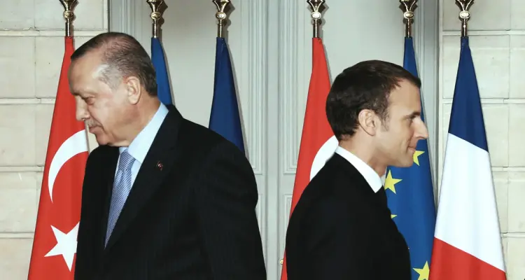 بعد تحذيرٍ فرنسي حاد.. أنقرة ترّد على باريس واصفةً تصريحات رئيسها بـ"غير متزنة": أخبار