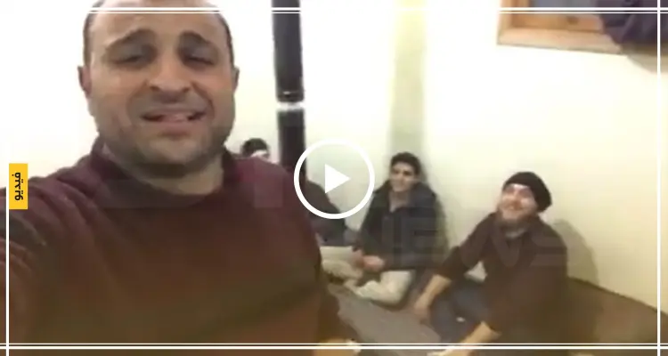 بطريقة ساخرة.. ناشطون سوريون يصفون حالتهم أثناء تعرض منطقتهم لهزّةٍ أرضية (فيديو): أخبار