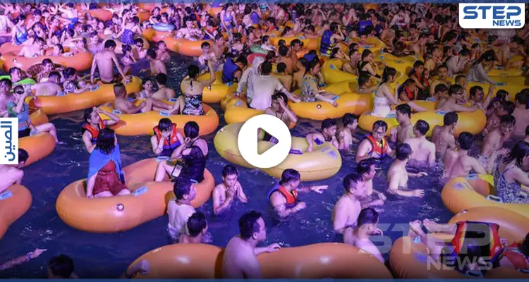 بالفيديو||بـ ووهان الصينية البؤرة الأولى لكورونا.. الآلاف يتراقصون في الماء دون اكتراث بالوقاية: أخبار