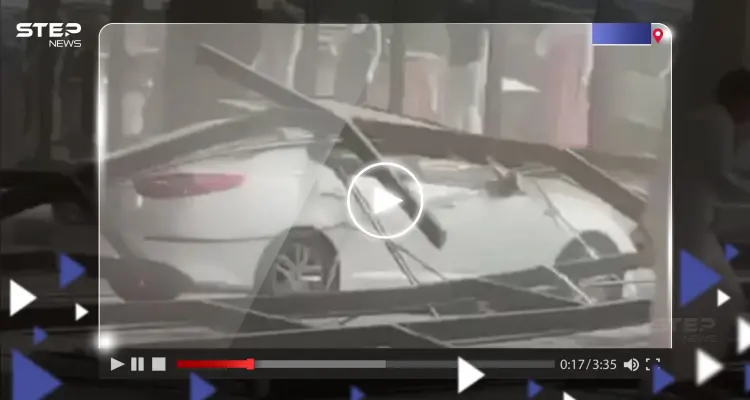 شاهد|| عاصفة ترابية قوية تجتاح مدينة رفحاء السعودية وتتسبب بسقوط جزء من واجهة مجمع تجاري: أخبار