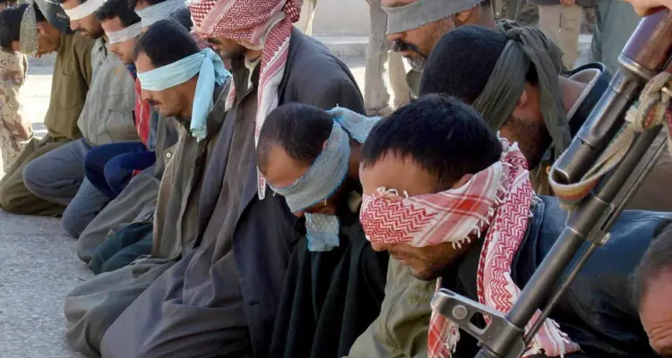 "قسد" تُحكم سيطرتها على كافة أحياء الشعفة.. وقيادات أجنبية من "داعش" تُسلِّم نفسها!!: أخبار