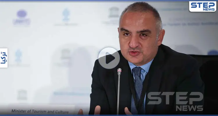 بالفيديو|| مخموراً وسط مجموعة من النساء.. وزير السياحة التركي يثير الجدل بمشاهد فاضحة: أخبار