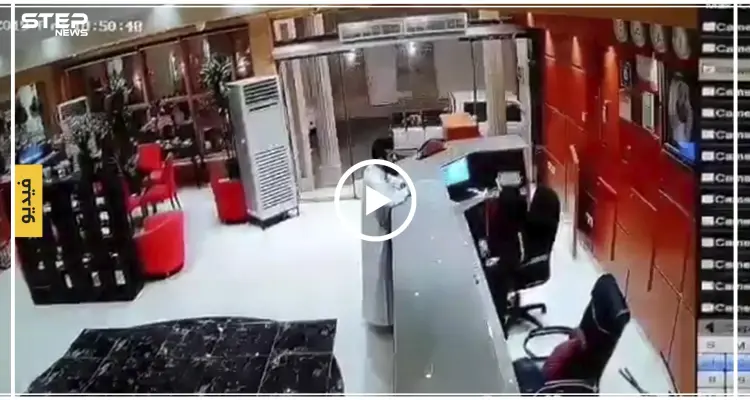 فيديو لرجل يعتدي بالضرب على موظفة سعودية يشعل مواقع التواصل الاجتماعي (فيديو): أخبار