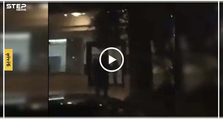 شاهد بالفيديو|| المرشح لرئاسة الحكومة اللبنانية يرشق المتظاهرين اللبنانيين بالبيض!: أخبار