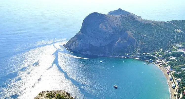 القرم تُعلن عن نيّتها استقبال "أطفال سوريين" لإعادة تأهيلهم بمنتجعاتها السياحية: أخبار