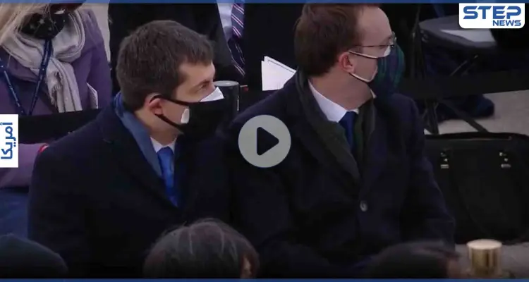 بالفيديو|| وزير النقل الأمريكي المثلي الجنس يقدم زوجه ويشكره خلال خطابه الإفتتاحي: أخبار