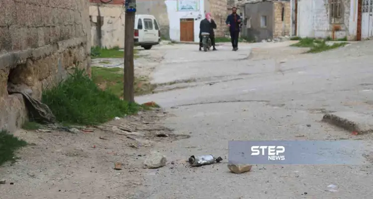 صور لمكان استهداف مدينة سراقب في ريف إدلب بالصواريخ العنقودية صباح اليوم: أخبار