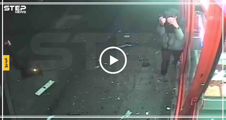 بالفيديو || ملاكم بريطاني كاد أن "يُطحن" بسيارة طائشة.. ونجى بمعجزة: أخبار