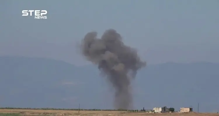 شاهد القصف الجوي على مدينة كفرزيتا وقرية تل ملح في ريف حماة الشمالي: أخبار