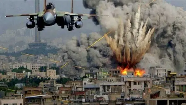 بالفيديو|| القصف يخلف ضحايا في ريف إدلب الجنوبي.. وتنظيم داعش يباغت النظام السوري بحمص: الطيران الحربي الروسي