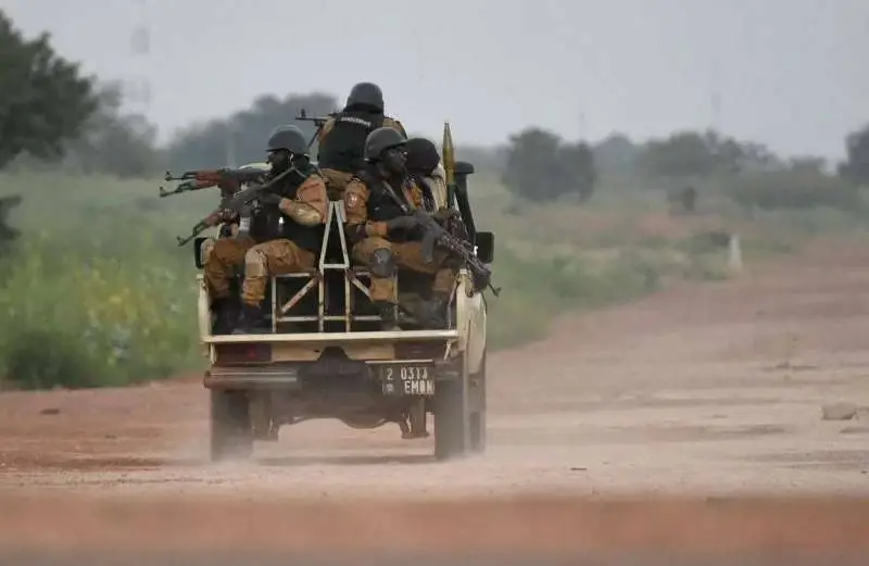 الأكثر دموية منذ 6 أعوام.. 100 قتيل في هجومٍ مسلح على قرية شمال بوركينا فاسو: بوركينا فاسو