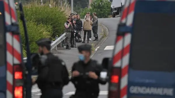 رجل يغتال كاهن كاثوليكي في فرنسا ويسلّم نفسه: أخبار فرنسا