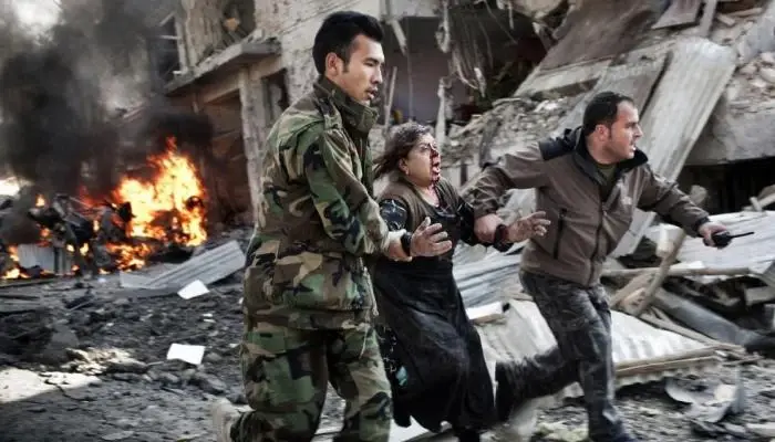 روسيا تتخندق مع طاجكستان عسكرياً ضد أفغانستان.. ورئيس إيراني يعلّق على تدخل بلاده فيها: أحمدي نجاد