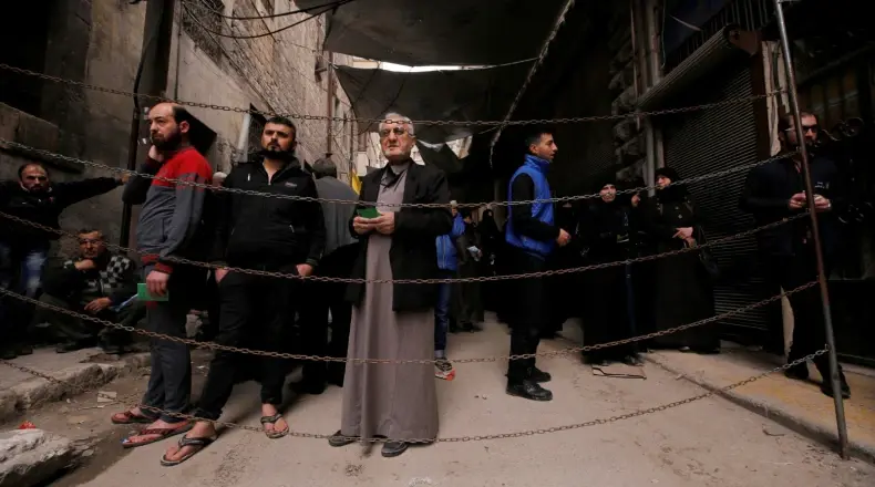 رويترز تكشف عن تفاصيل مرعبة يعشيها المدنيون في أحياء حلب الشرقية: رويترز