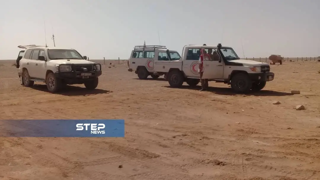 بالصور جانب من لقاء فريق الأمم المتحدة مع أهالي مخيم الركبان: حمص وريفها