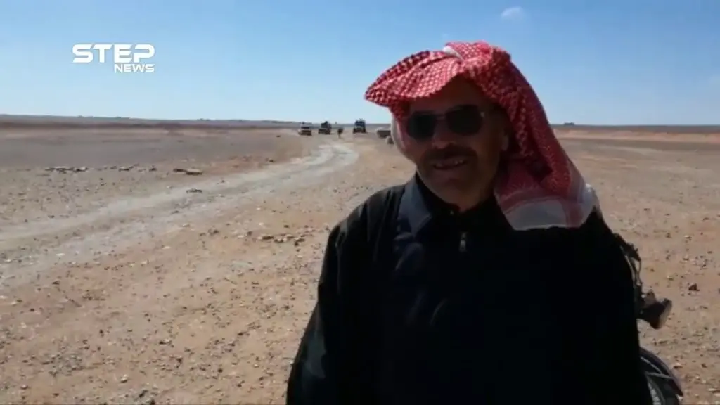شاهد خروج مئات العائلات من مخيم الركبان باتجاه مناطق سيطرة النظام: الفيديو