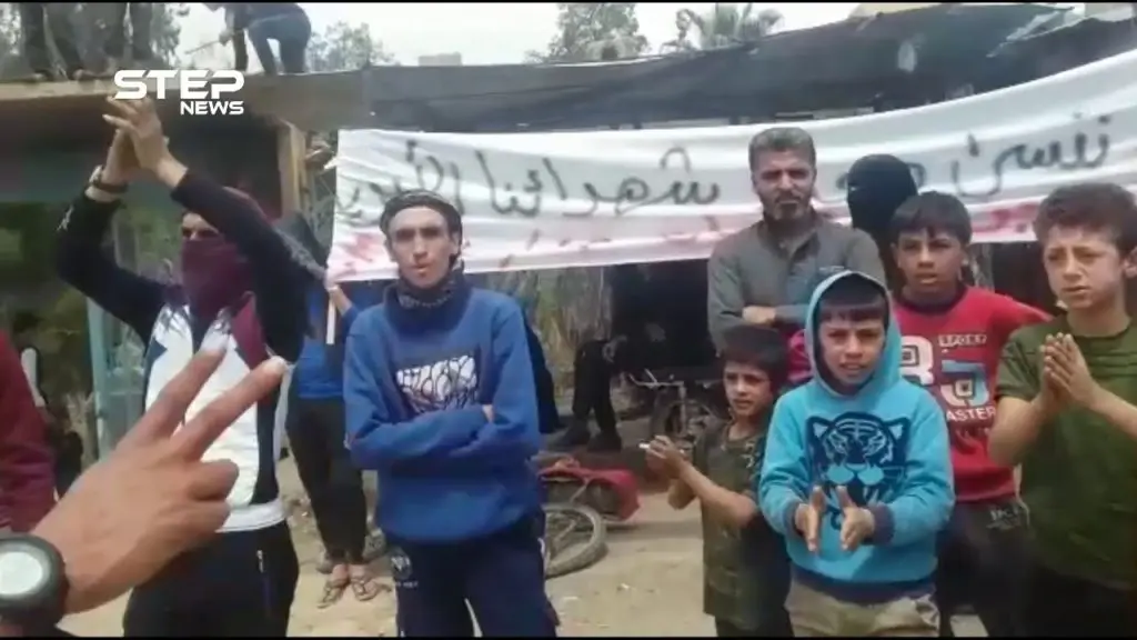 خروج مظاهرة في مدينة البصيرة بريف دير الزور ضد انتهاكات ميليشيا الوحدات الكردية: الفيديو