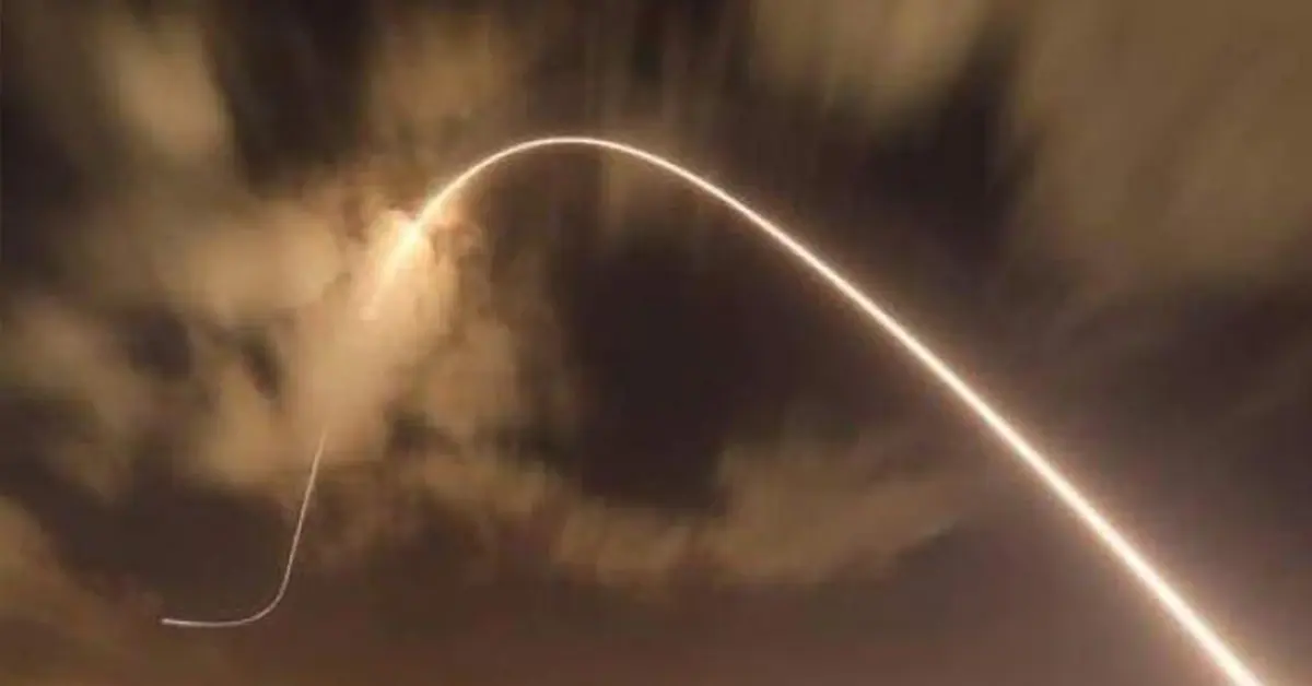 مسؤول بالحرس الثوري الإيراني يعلق على أحداث أمس بين سوريا وإسرائيل وسقوط صاروخ قرب مفاعل "ديمونا": صاروخ سوري