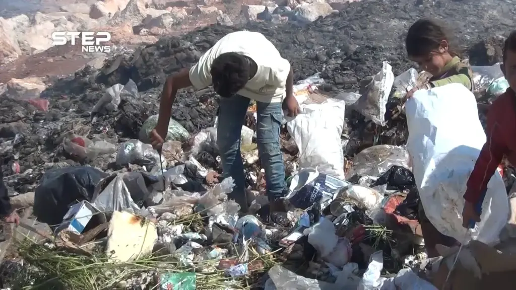 اجتمعت عليهم كل أصناف الموت والمرض ،وكان آخرها مكب النفايات: اطفال